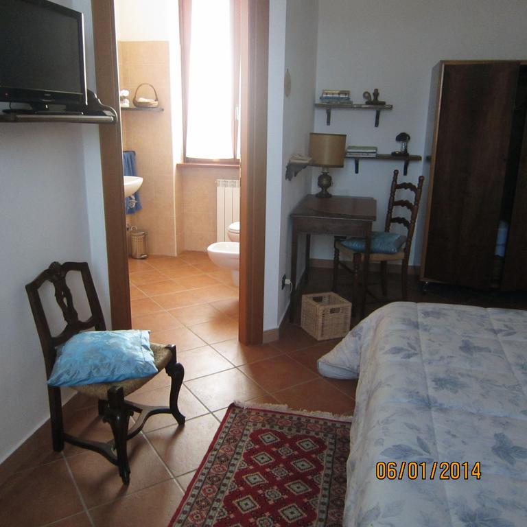 Bed And Breakfast Azienda Agricola Cascina Salazzara Magenta Kamer foto